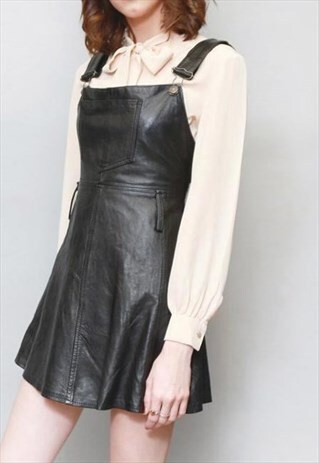 VINTAGE 1980S BLACK LEATHER PINAFORE MINI DRESS.