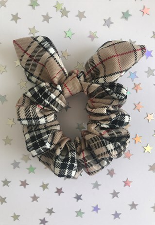 HANDMADE NOVA PRINT TARTAN SCRUNCHIE WITH REMOVABLE BOW