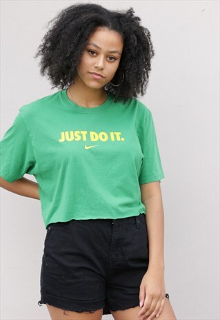 VINTAGE REWORKED NIKE CROP TOP GREEN Z148