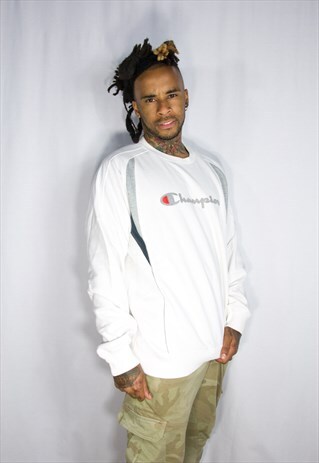 WHITE CHAMPION VINTAGE SWEATSHIRT