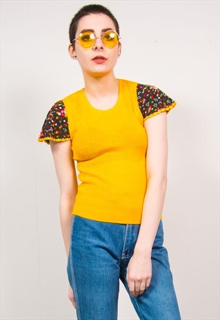 VINTAGE 70'S YELLOW MUSTARD KNIT FLORAL PRINT TOP