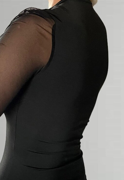 garment image