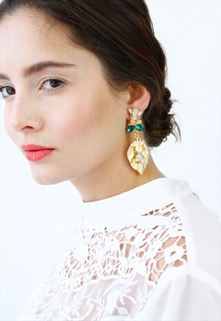 GREEN DIAMANTE GOLD LEAF DROP EARRINGS