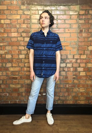 PRINTED SHORT SLEEVE BLUE SHIRT
