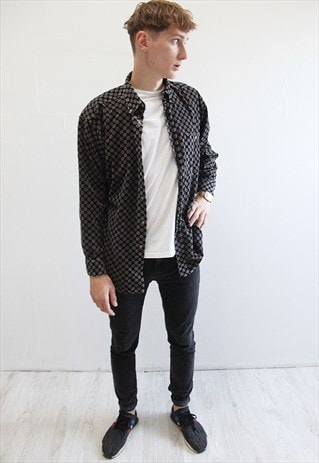 GROOVY VELVET SHIRT