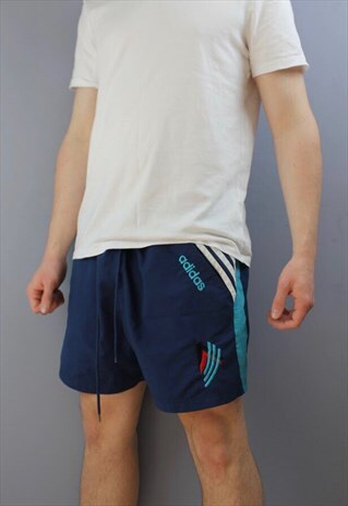 VINTAGE ADIDAS SHORTS IN NAVY WITH EMBROIDERED LOGO, POCKETS