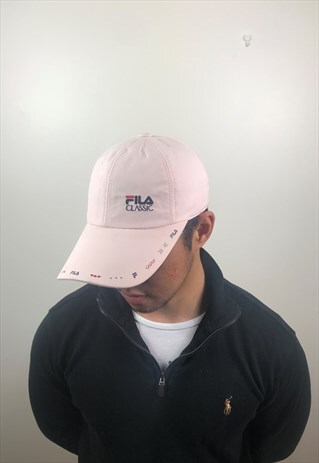 VINTAGE WHITE FILA CAP
