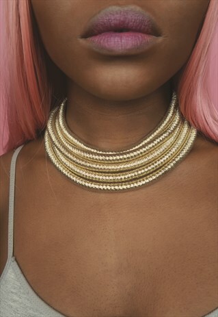 RINGS AROUND YOU CHOKER