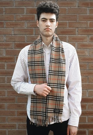 VINTAGE BURBERRY LAMBSWOOL CHECKED SCARF BROWN