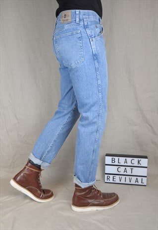 WRANGLER LIGHT WASH DENIM JEANS