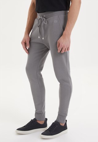 ESSENTIALS ORGANIC COTTON JOGGER IN CHARCOAL GREY