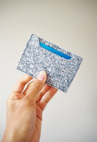 SPARKLY SILVER CARD HOLDER