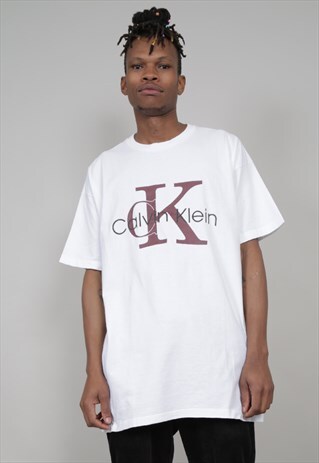 VINTAGE 90'S CALVIN KLEIN OVERSIZED WHITE T-SHIRT