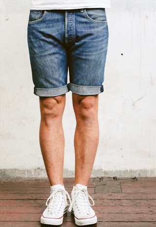 VINTAGE 90S LEVIS DENIM SHORTS
