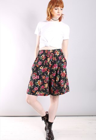VINTAGE 80S FLORAL HIGH WAISTED CULOTTE SHORTS