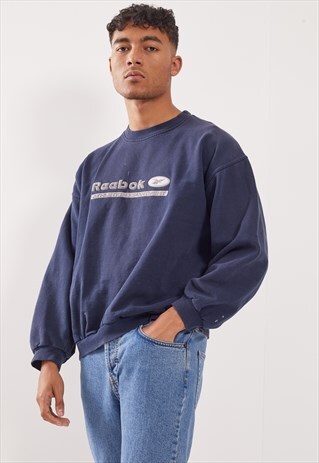 VINTAGE REEBOK SWEATSHIRT