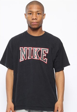 VINTAGE NIKE BIG LOGO SPELLOUT T-SHIRT BLACK
