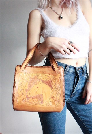VINTAGE 70S TAN TOOLED LEATHER HORSE HANDBAG