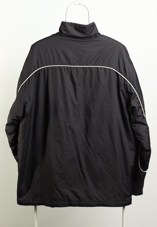 garment image