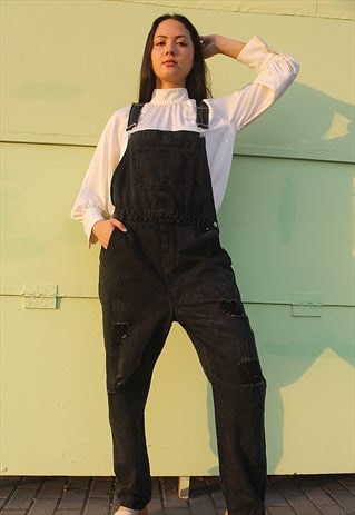 CASUAL FIT BLACK DUNGAREES 