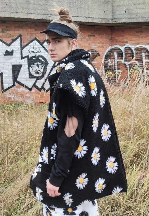 garment image