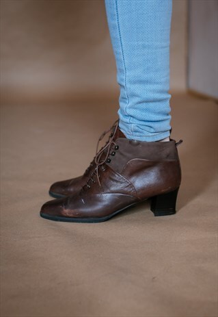 VINTAGE 80S BROWN ANKLE BOOTS