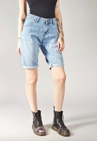 VINTAGE LEVI'S 545 DENIM SHORTS LIGHT BLUE