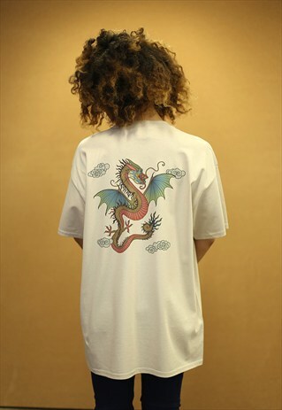 CHINESE DRAGON DESIGN ON SAND SHORT SLEEVED T-SHIRT