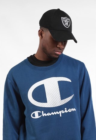 VINTAGE CHAMPION SWEATSHIRT