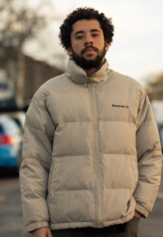 RETRO REEBOK CLASSIC UK PUFFER JACKET IN BEIGE