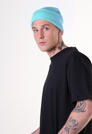 ESSENTIAL CUFFED BEANIE HAT - EMERALD BLUE