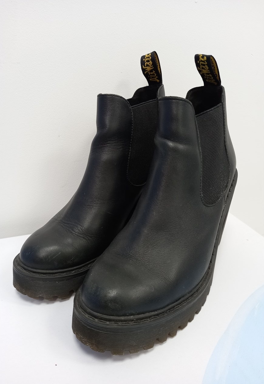 Dr marten hurston outlet boots