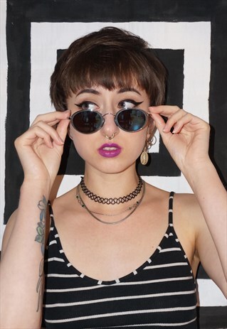 VINTAGE 90'S / Y2K BLUE OVAL TINTED MIRROR SUNGLASSES