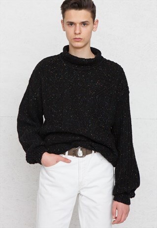 VINTAGE BLACK KNIT JUMPER
