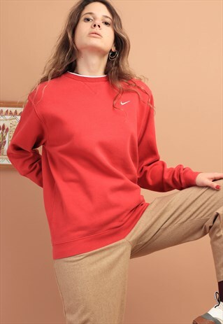 VINTAGE NIKE SWEATSHIRT RED