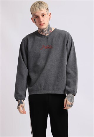 VINTAGE NIKE SWEATSHIRT