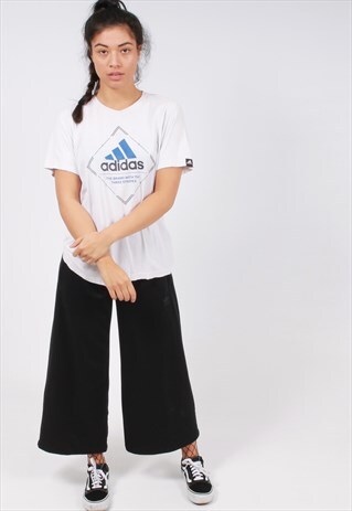 VINTAGE ADIDAS TSHIRT
