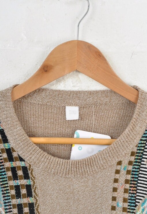 garment image