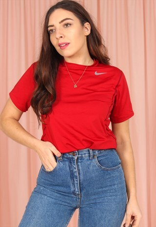 VINTAGE 90S OVERSIZED NIKE T-SHIRT