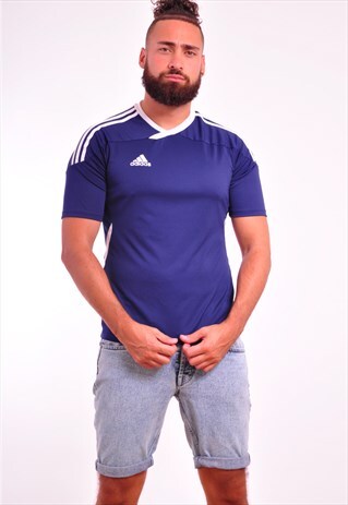 VINTAGE ADIDAS TRAINING T-SHIRT
