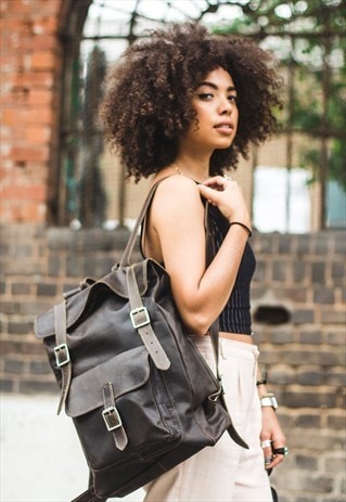 COCO HUNTER LEATHER MESSENGER BACKPACK