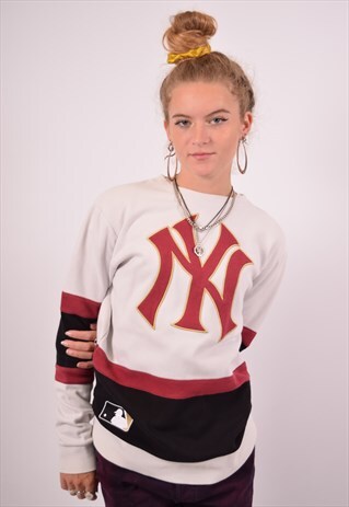 VINTAGE MAJESTIC SWEATSHIRT JUMPER WHITE