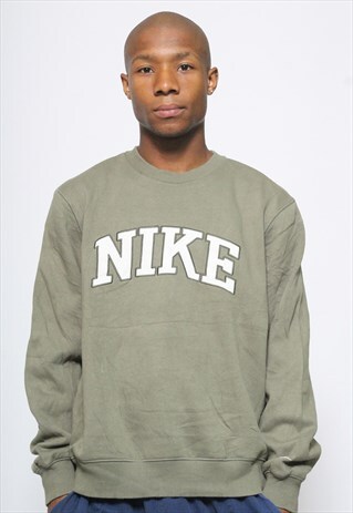 VINTAGE NIKE SWEATSHIRT