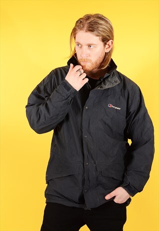 VINTAGE BERGHAUS GORE-TEX RAIN COAT NAVY GREY