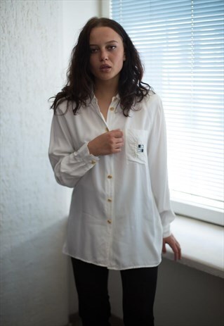 VINTAGE 80'S WHITE LONG SLEEVED SHIRT