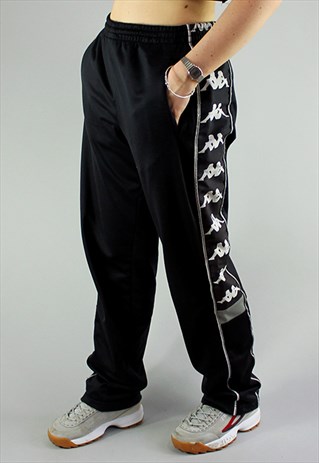 TRACKIES