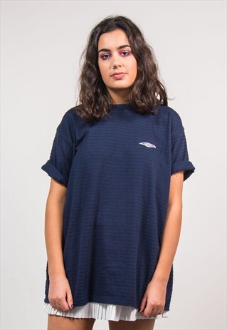 90'S VINTAGE NAVY BLUE OVERSIZE UMBRO T-SHIRT