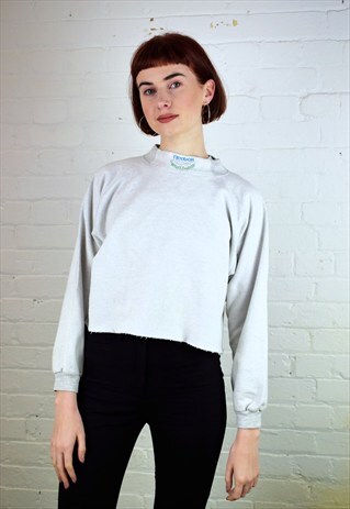 VINTAGE 90'S CROPPED REEBOK SWEATSHIRT