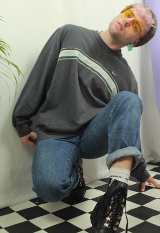 USA 71 VINTAGE NIKE AMERICA OVERSIZED BLUE GREY SWEATER