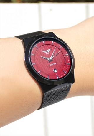 RED & BLACK WATCH WITH DATE